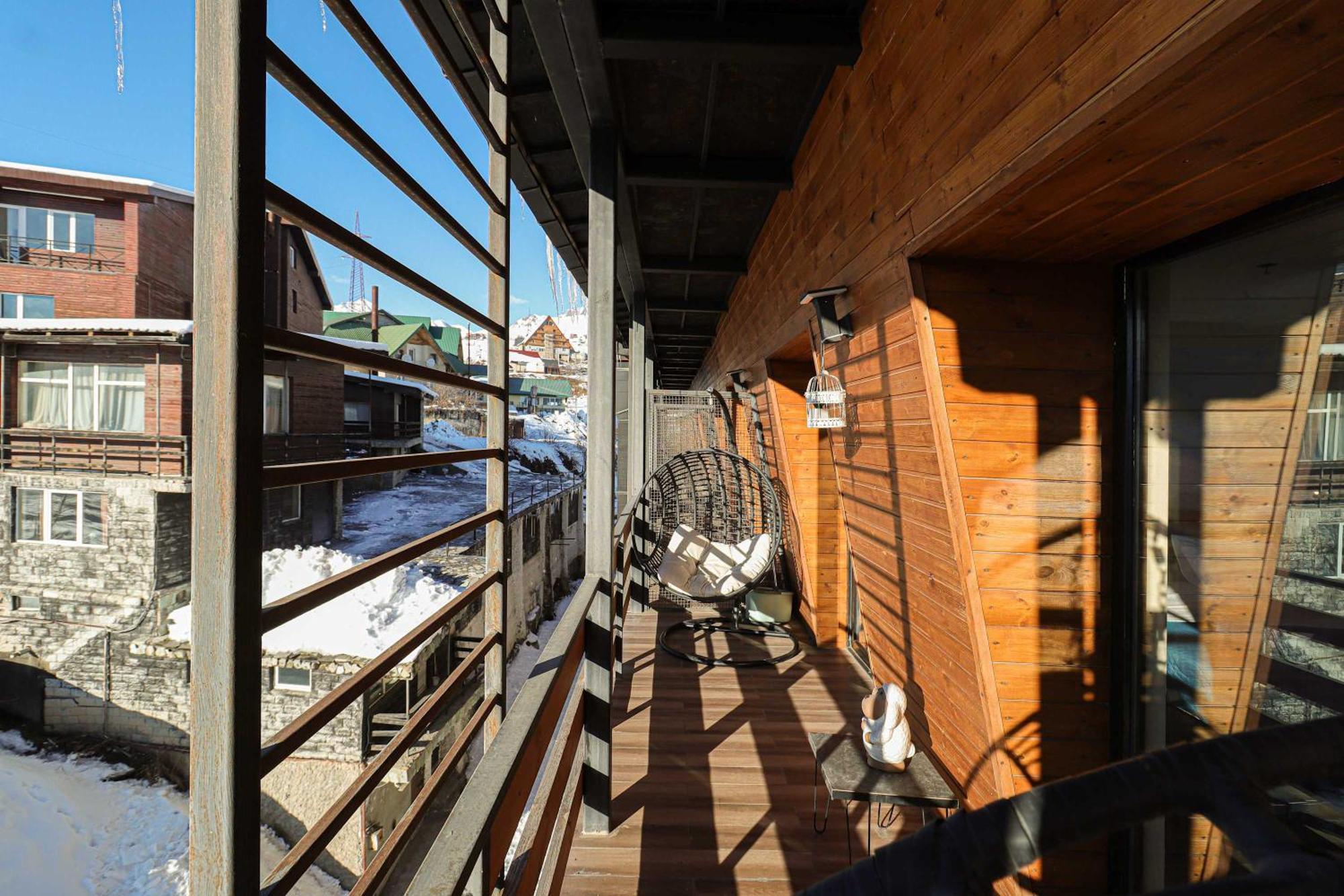 Stylish Studio Apartment With Balcony Gudauri Kültér fotó
